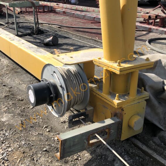 Spring driven cable reel